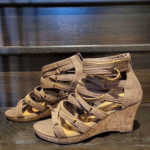 Vintage Y2K Brown Leather Platform Sandal Shoes Size: 38 / 8 US - Picture 1 of 6